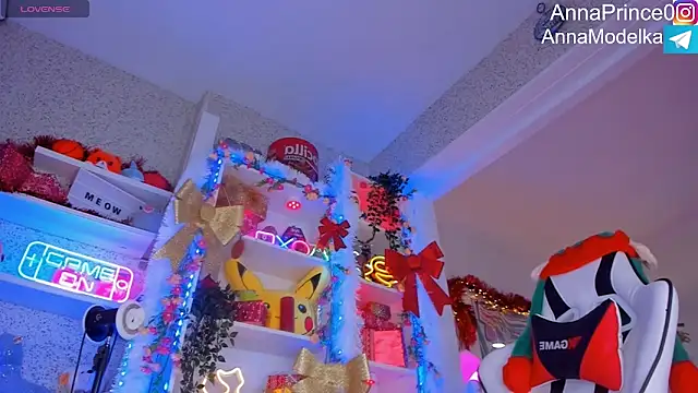 Snapshot of Anna_Prince chatting on 12.12.24 Anna Prince online show from 12.12.24