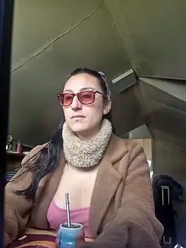 Afrania online show from 10.04.25