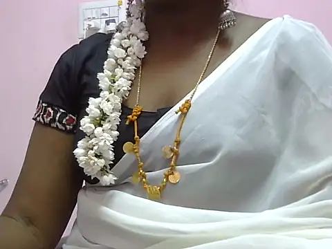 Snapshot of Hot_akshara chatting on 02.23.26 Hot akshara online show from 02.23.26