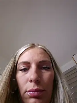 Lydie off online show from 07.02.26