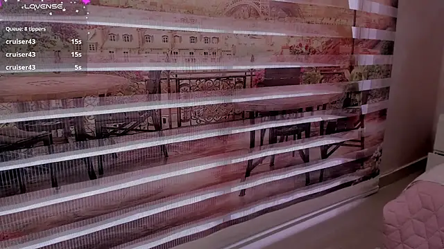 Snapshot of Leah_Sweetie chatting on 01.25.25 Leah Sweetie online show from 01.25.25