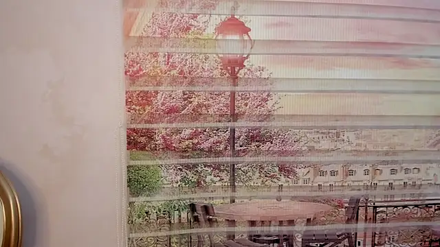 Snapshot of Leah_Sweetie chatting on 02.13.25 Leah Sweetie online show from 02.13.25