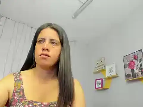 kathina giraldo online show from 01.27.25