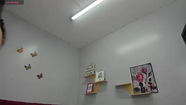 kathina giraldo online show from 10.11.25