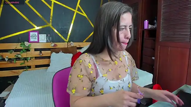 kathina giraldo online show from 10.20.25