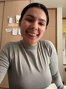 SofiaG  online show from 12.03.24