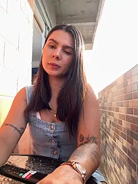 SofiaG  online show from 10.20.25