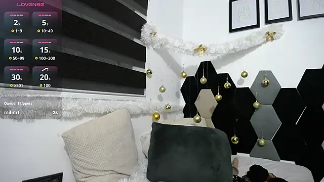 Maki Zein online show from 12.14.24