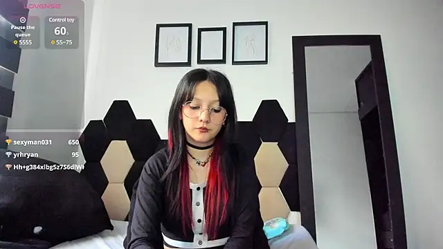 Maki Zein online show from 01.29.25