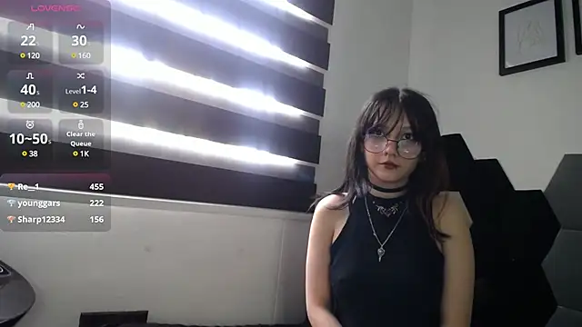 Maki Zein online show from 03.05.25