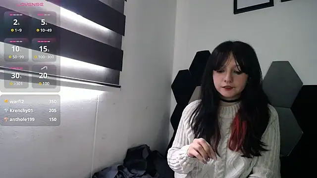 Maki Zein online show from 03.14.25