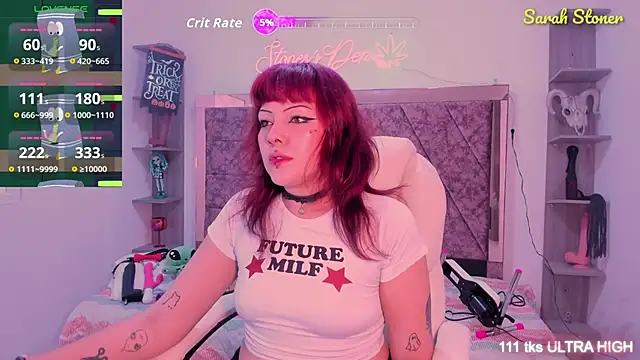 Snapshot of Sarah-Stoner chatting on 10.01.25 Sarah-Stoner online show from 10.01.25