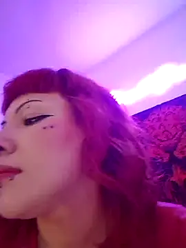 Snapshot of Sarah-Stoner chatting on 07.03.26 Sarah-Stoner online show from 07.03.26