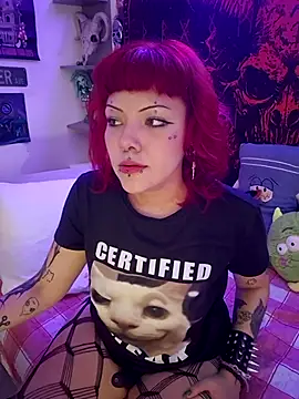 Snapshot of Sarah-Stoner chatting on 07.18.26 Sarah-Stoner online show from 07.18.26