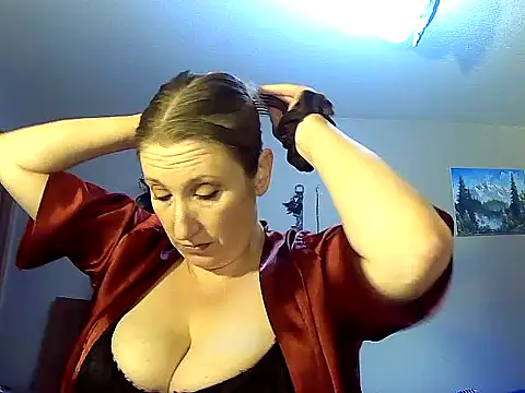 lilyhornyhousewife online show from 01.31.25