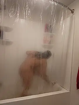 cinnaminnie online show from 09.27.25