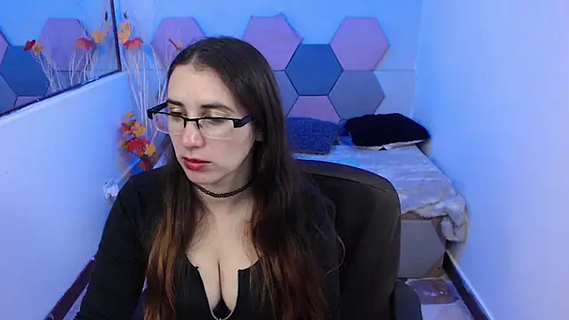 CharloteTaylor  online show from 12.19.24