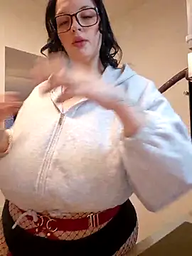 Jujuicy 97 online show from 02.04.26