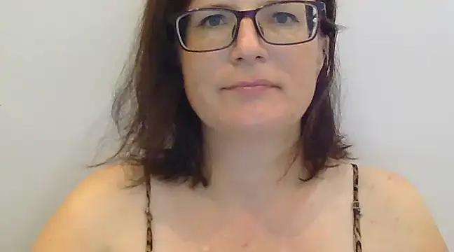 CrimsonMistress online show from 01.17.25