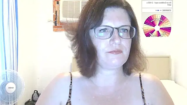 CrimsonMistress online show from 01.08.26