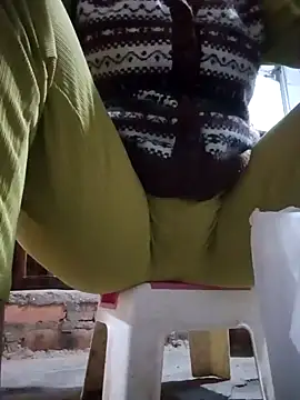 JasminePham online show from 12.02.24