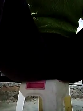 JasminePham online show from 12.11.24