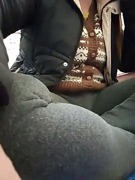 JasminePham online show from 12.18.24