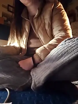 JasminePham online show from 12.19.24