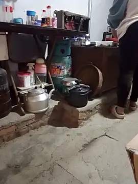 JasminePham online show from 12.23.24