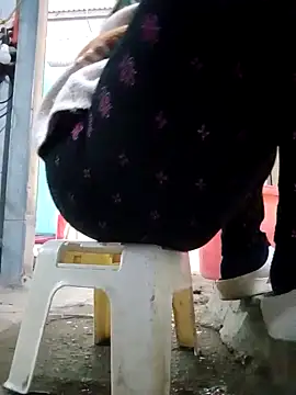 JasminePham online show from 01.01.25