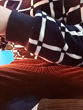 JasminePham online show from 01.14.25