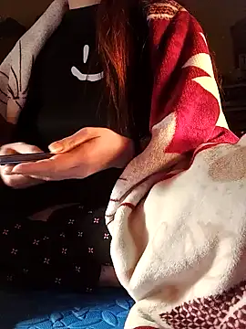 JasminePham online show from 01.18.25