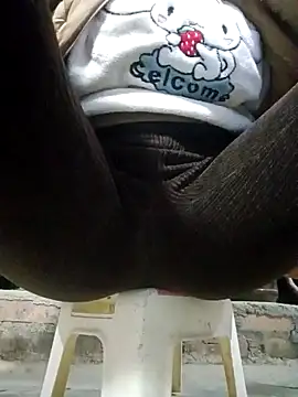 JasminePham online show from 02.10.25