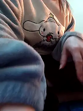 JasminePham online show from 02.26.25