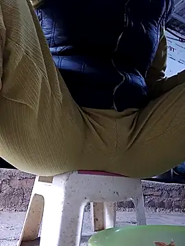 JasminePham online show from 03.19.25