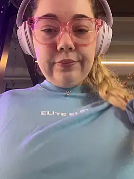 brooklynivy online show from 10.11.25