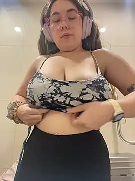 brooklynivy online show from 11.18.25