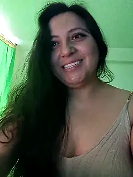 Snapshot of irissex0711 chatting on 09.25.25 irissex0711 online show from 09.25.25