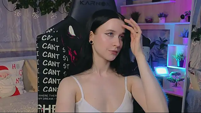 KiraLiLime online show from 02.26.25