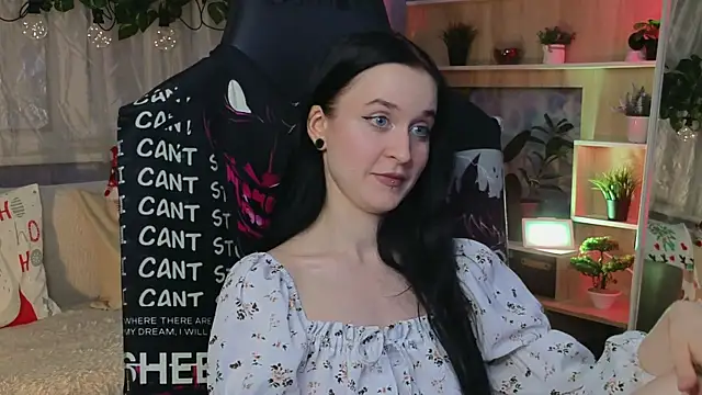 KiraLiLime online show from 03.02.25