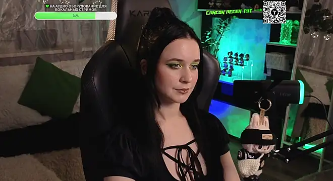 KiraLiLime online show from 10.22.25