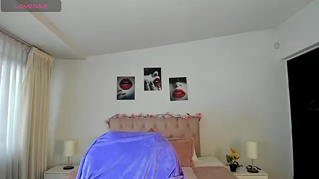  Charlotte evans 1 online show from 01.12.25