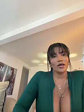 Snapshot of Jessie-pradoo chatting on 05.10.26 Jessie-pradoo online show from 05.10.26