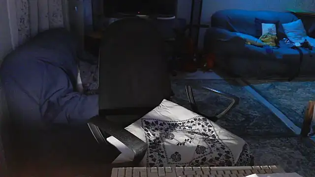 TebaldHot online show from 09.24.25