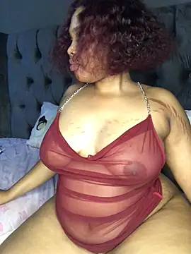 Anaelle24 online show from 01.15.25