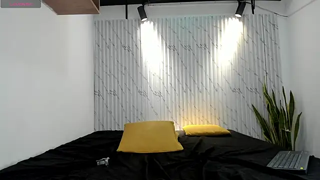 danielclarton1 online show from 12.06.24