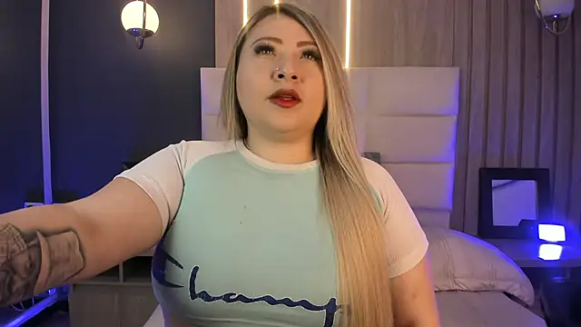 Kharla Marin online show from 09.26.25