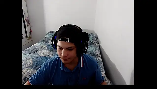 Xtrem3HARDxxx online show from 11.02.25