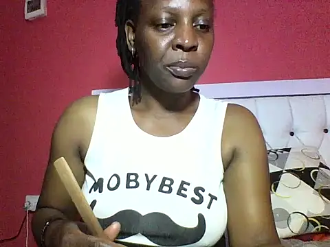 Snapshot of Sweet-piie chatting on 09.26.25 Sweet-piie online show from 09.26.25