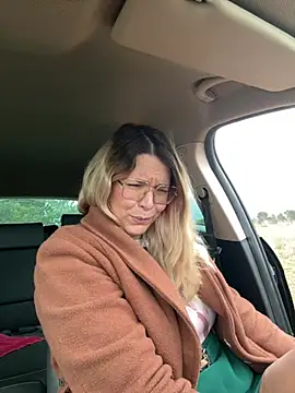 EmyLana online show from 03.06.26